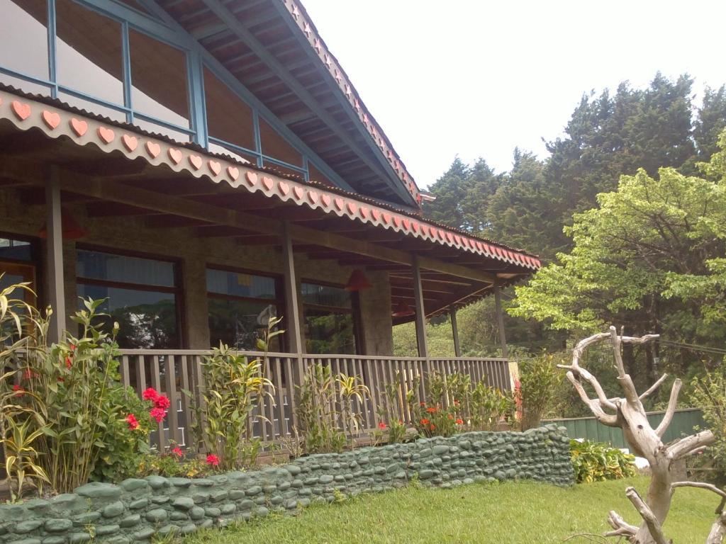 Hostel Villa Verde Monteverde 외부 사진